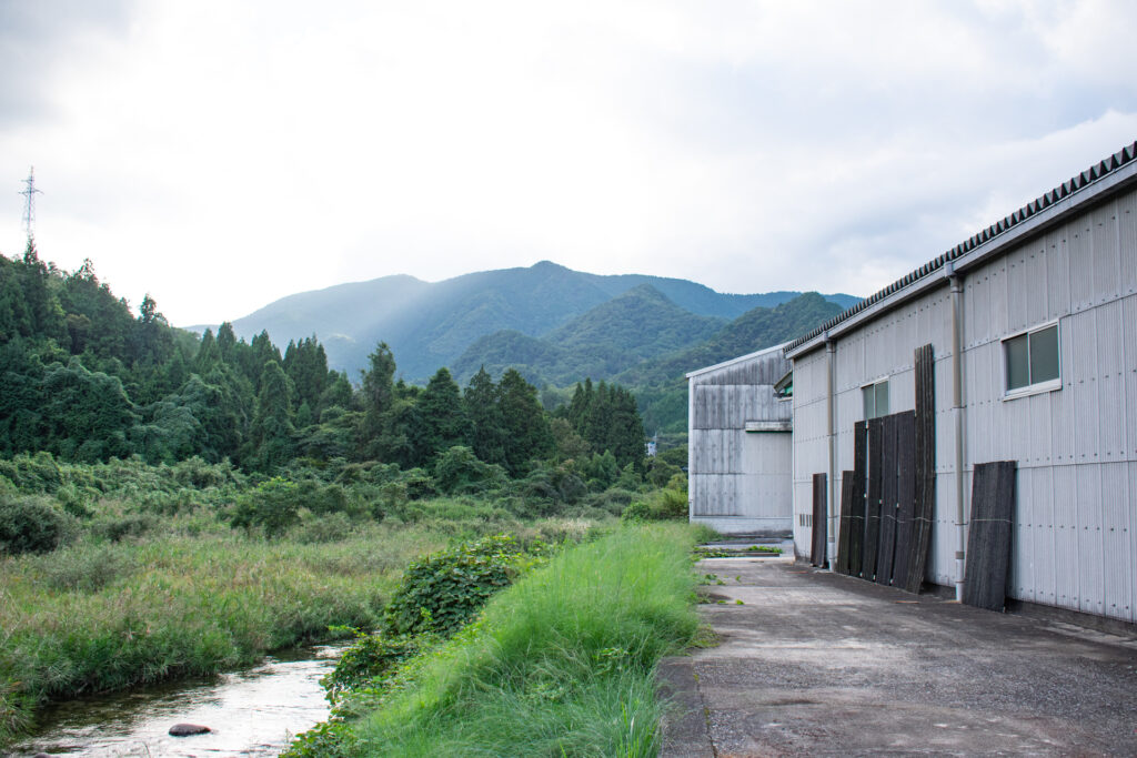 Vue sur le moulin du siège de Nakamoto