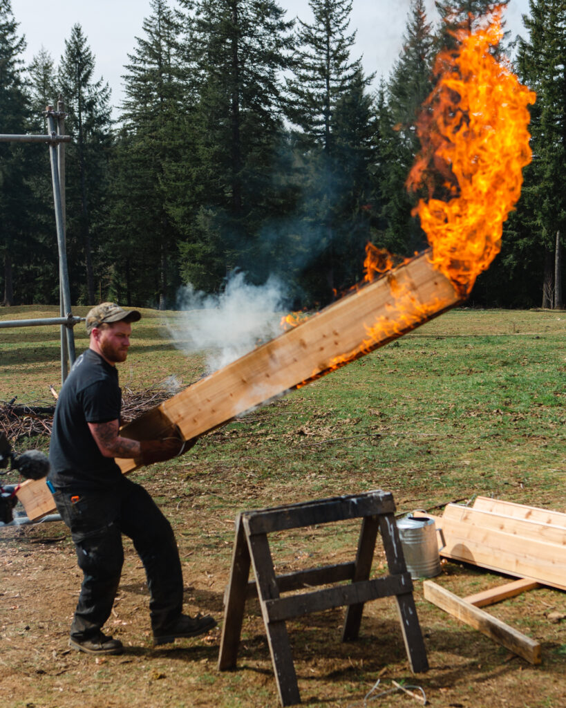 Traitement thermique traditionnel Yakisugi